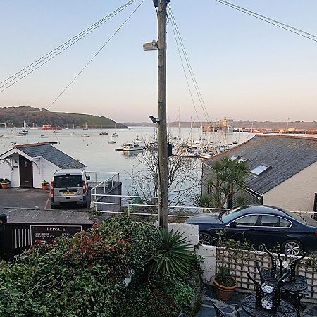 The Bunker-Luxe Central Falmouth Getaway With Stunning Sea Views ภายนอก รูปภาพ