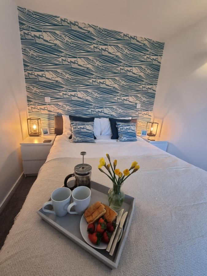 The Bunker-Luxe Central Falmouth Getaway With Stunning Sea Views ภายนอก รูปภาพ
